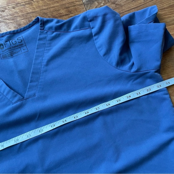 Figs Big Sky Blue Scrub Set Casma Three Pocket Top & Yola Skinny Pants Size XL - Picture 9 of 16